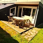 Appartement 6 Pers Aan Skilift Grootste Skigebied Nabij Bikepark Unieke Locatie Met Zeer Rustige Tuin In Het Bos En Het Gezellige Centrum Leuke Cafes Restaurants En Gratis Zwembad Sauna Relax Speelruimte Parkeerplaats Naast Der Brabander