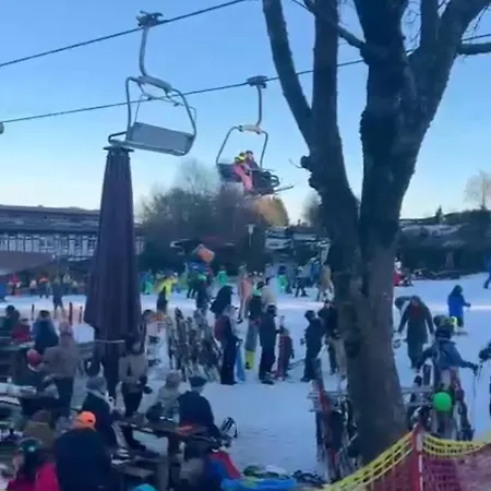Apartament 6 Pers Aan Skilift Grootste Skigebied Nabij Bikepark Unieke Locatie Met Zeer Rustige Tuin In Het Bos En Het Gezellige Centrum Leuke Cafes Restaurants En Gratis Zwembad Sauna Relax Speelruimte Parkeerplaats Naast Der Brabander