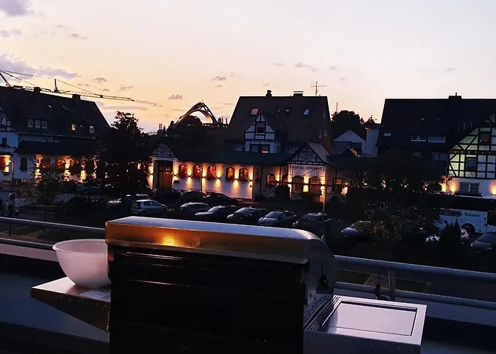 6 Pers Aan Skilift Grootste Skigebied Nabij Bikepark Unieke Locatie Met Zeer Rustige Tuin In Het Bos En Het Gezellige Centrum Leuke Cafes Restaurants En Gratis Zwembad Sauna Relax Speelruimte Parkeerplaats Naast Der Brabander Apartament *