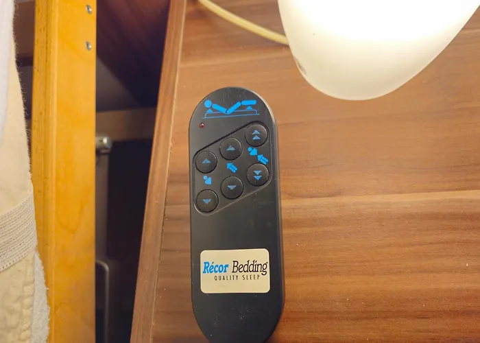 6 Pers Aan Skilift Grootste Skigebied Nabij Bikepark Unieke Locatie Met Zeer Rustige Tuin In Het Bos En Het Gezellige Centrum Leuke Cafes Restaurants En Gratis Zwembad Sauna Relax Speelruimte Parkeerplaats Naast Der Brabander Apartament Winterberg